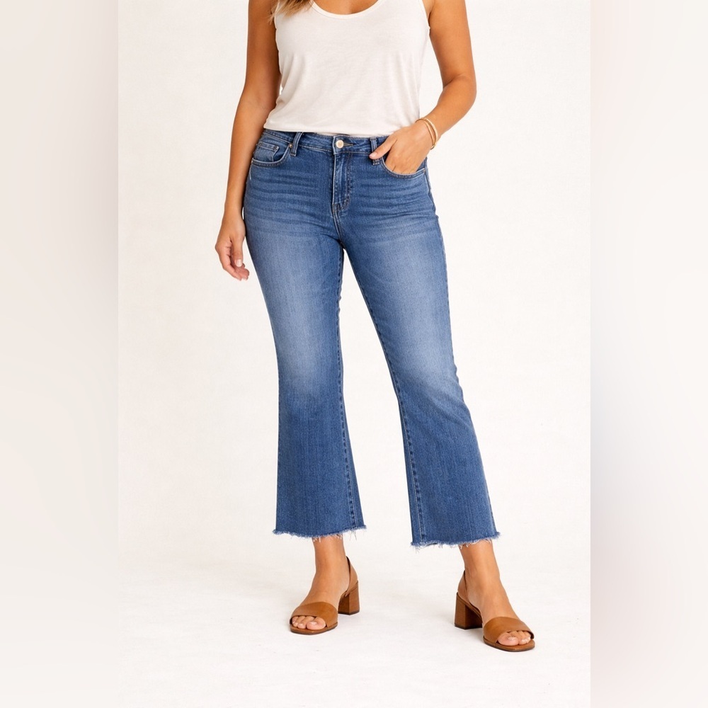 Kut from the Kloth Kelsey Fab Ab Ankle Flare Jeans Raw Hem – Size 10
